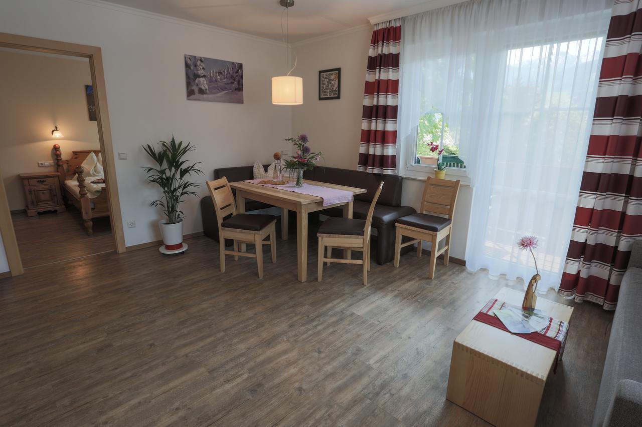 Appartments Am Esslgut Haus im Ennstal Buitenkant foto
